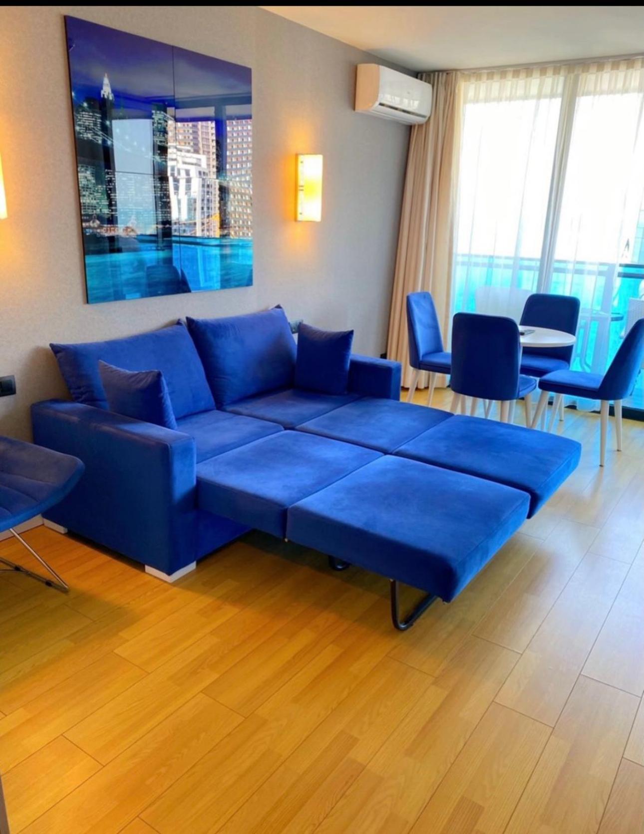 Апартаменты With Sea View *