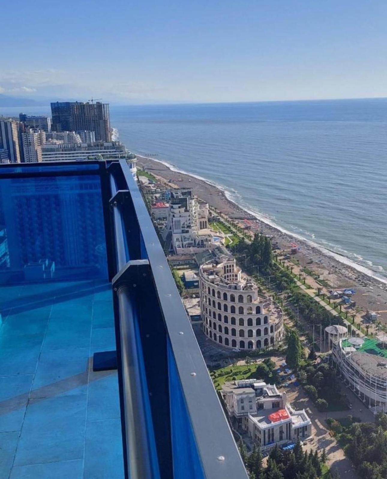 Апартаменты With Sea View