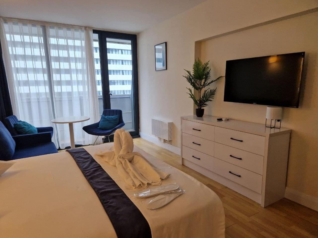 With Sea View Апартаменты Батуми